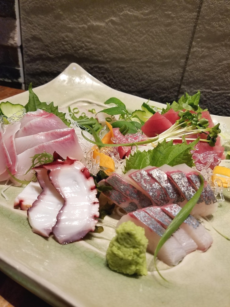 刺身盛り合わせ